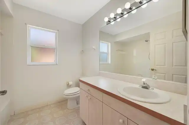 Listing Photo 31