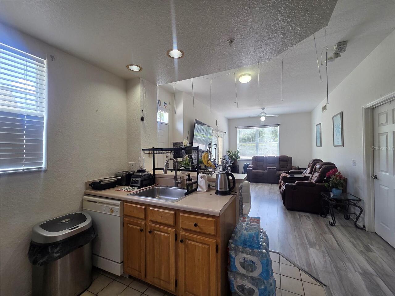 Listing Photo 8