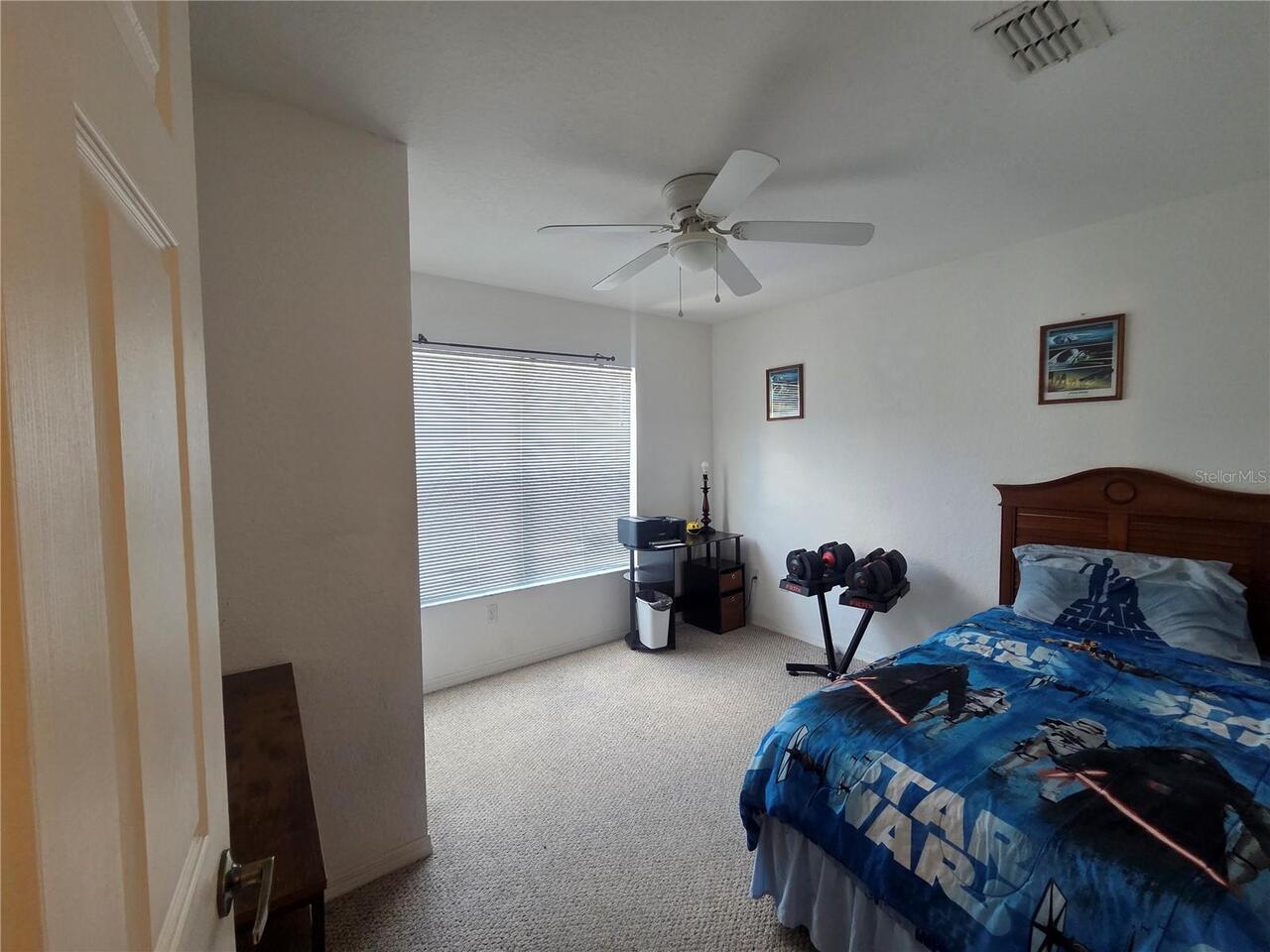 Listing Photo 11