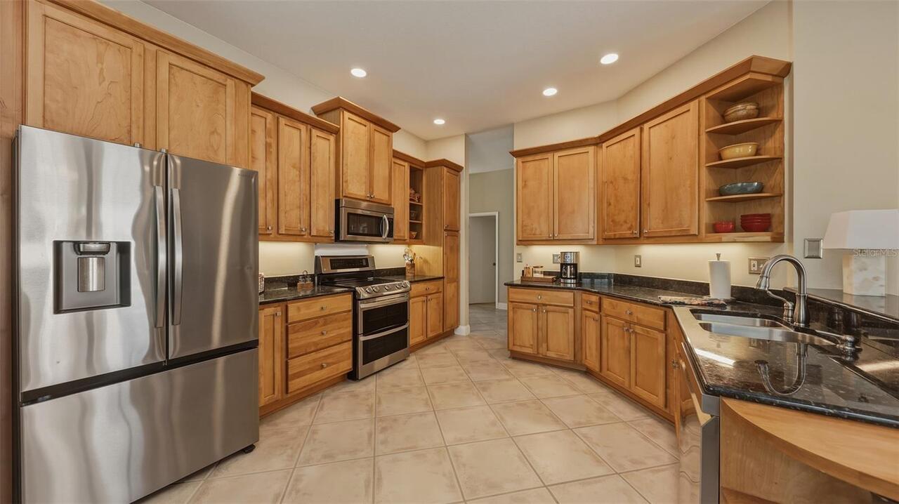 Listing Photo 16