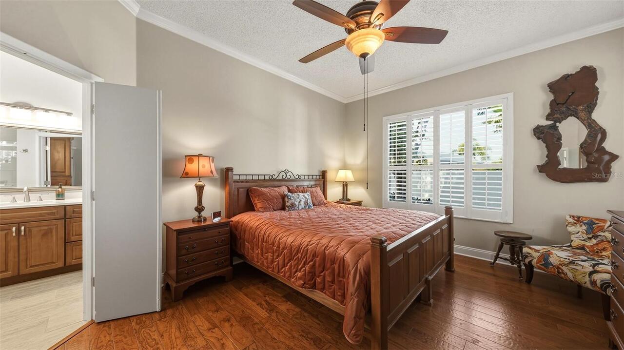 Listing Photo 23
