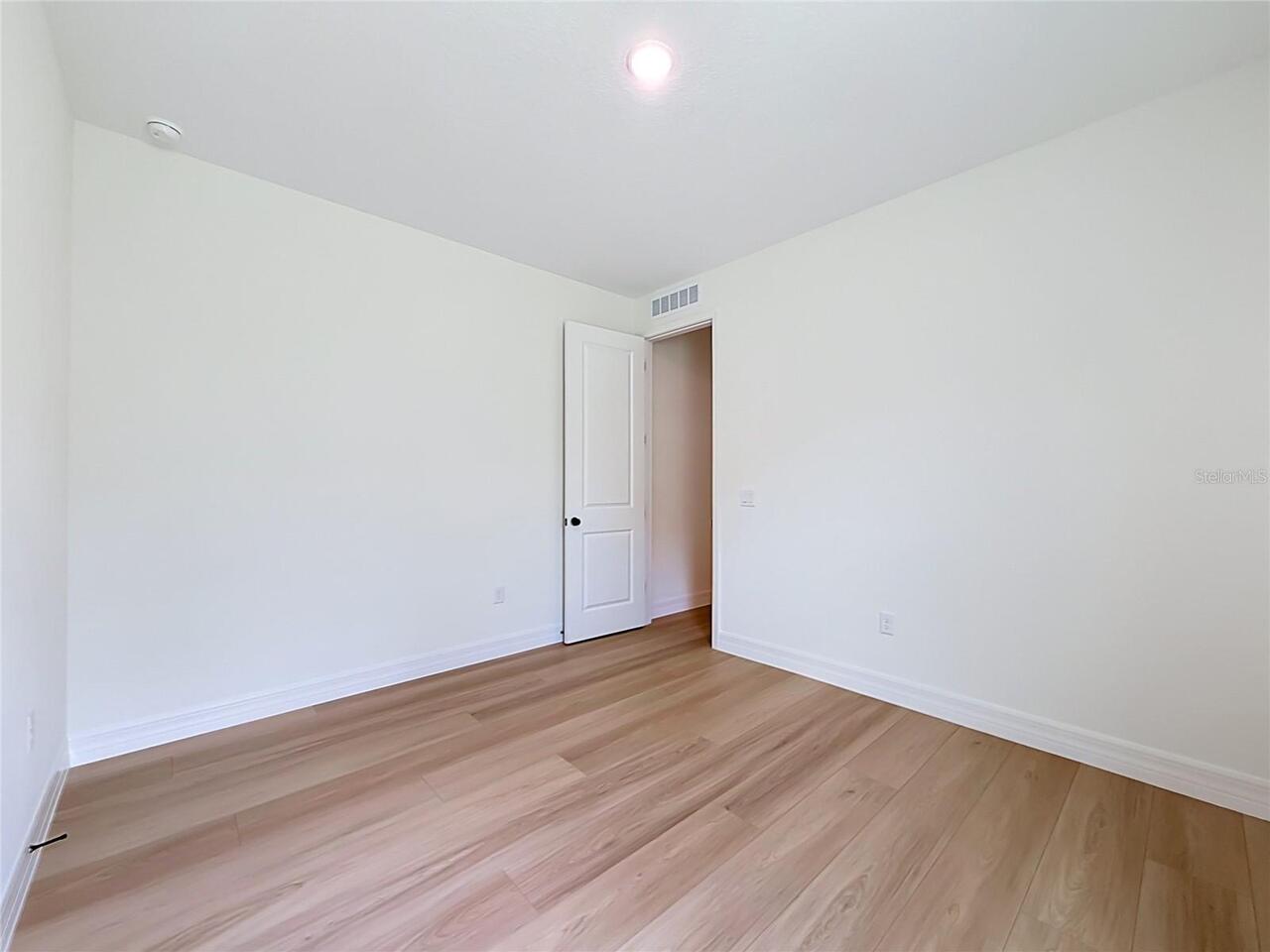 Listing Photo 38