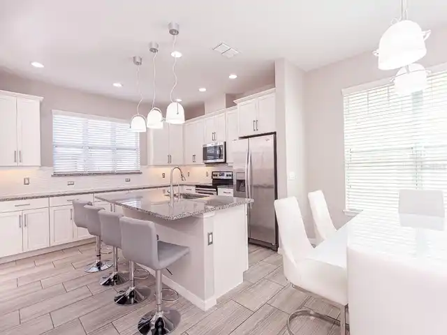 Listing Photo 14