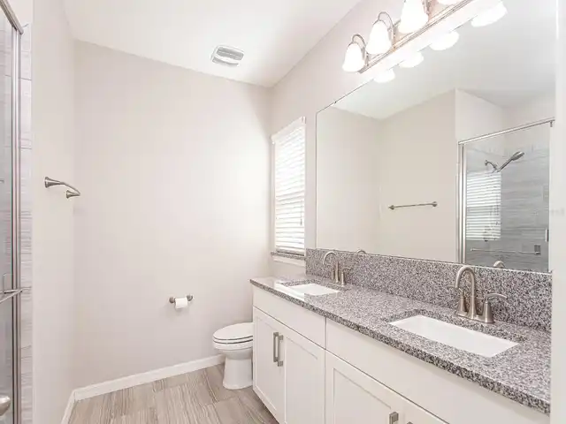 Listing Photo 23