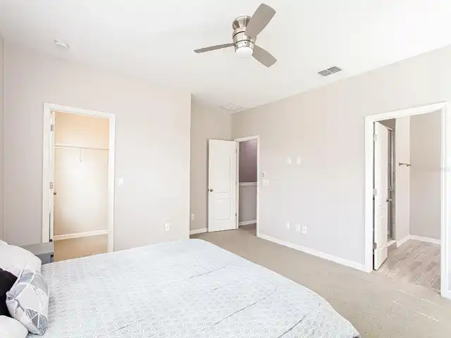 Listing Photo 25
