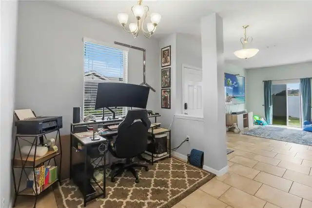 Listing Photo 14