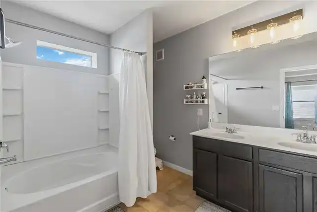 Listing Photo 21