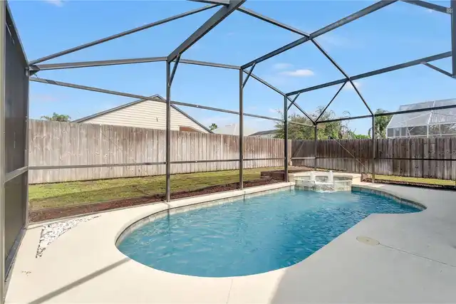 Listing Photo 19