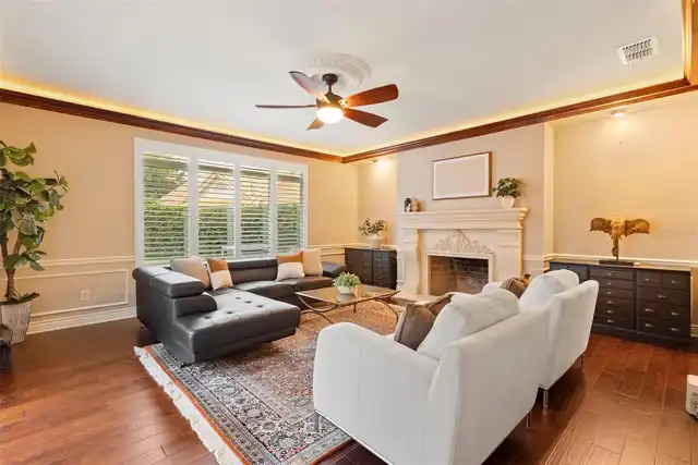 Listing Photo 12