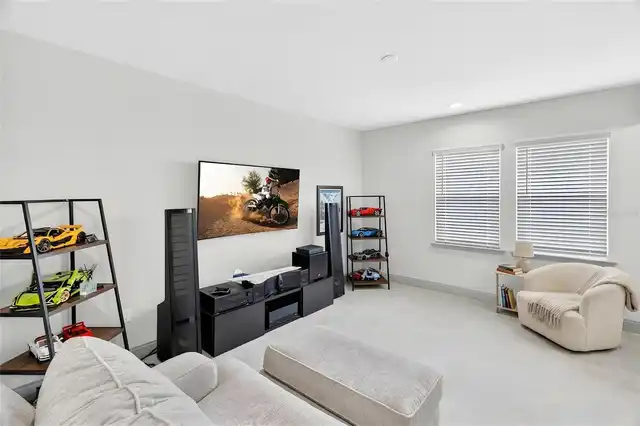 Listing Photo 24
