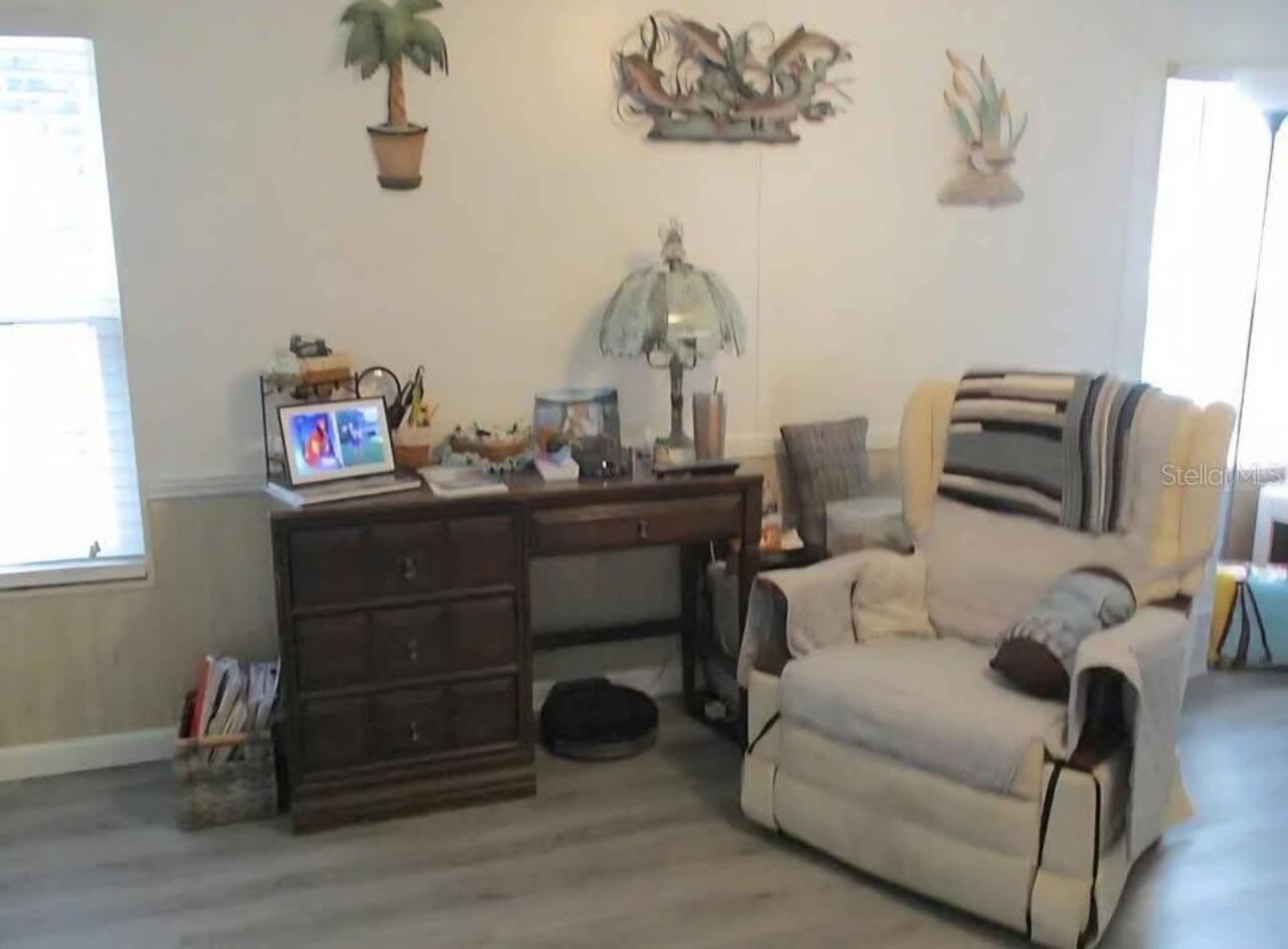 Listing Photo 14