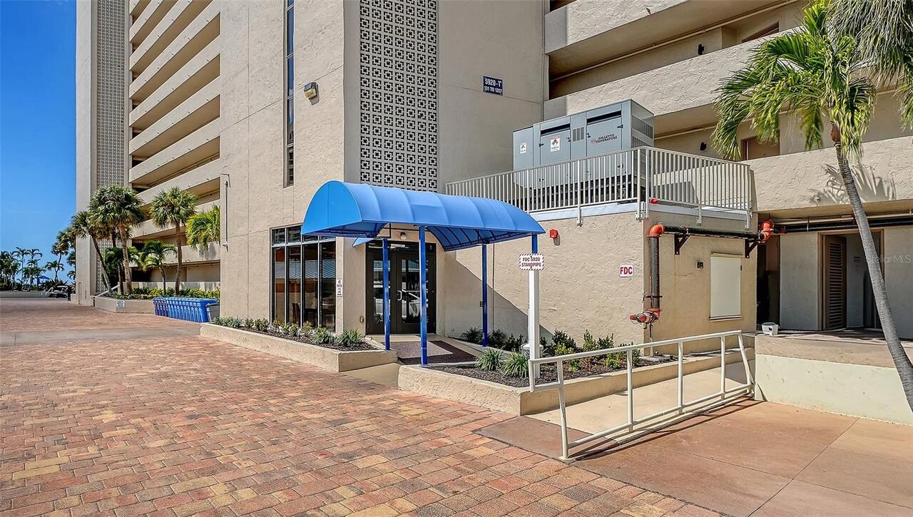 Sarasota Real Estate