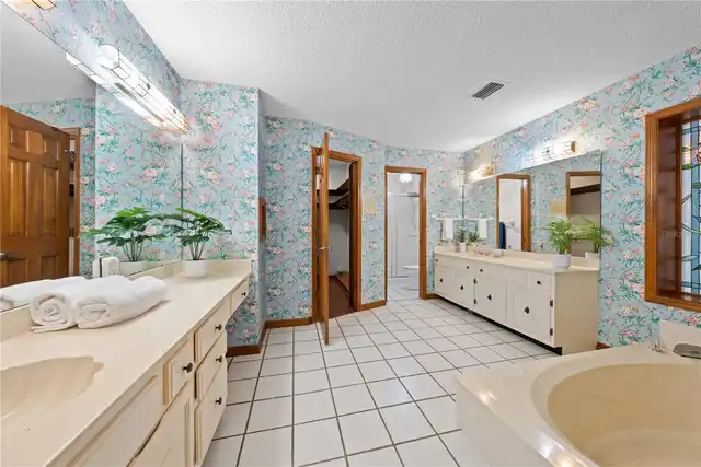 Listing Photo 34