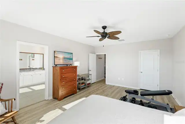 Listing Photo 20