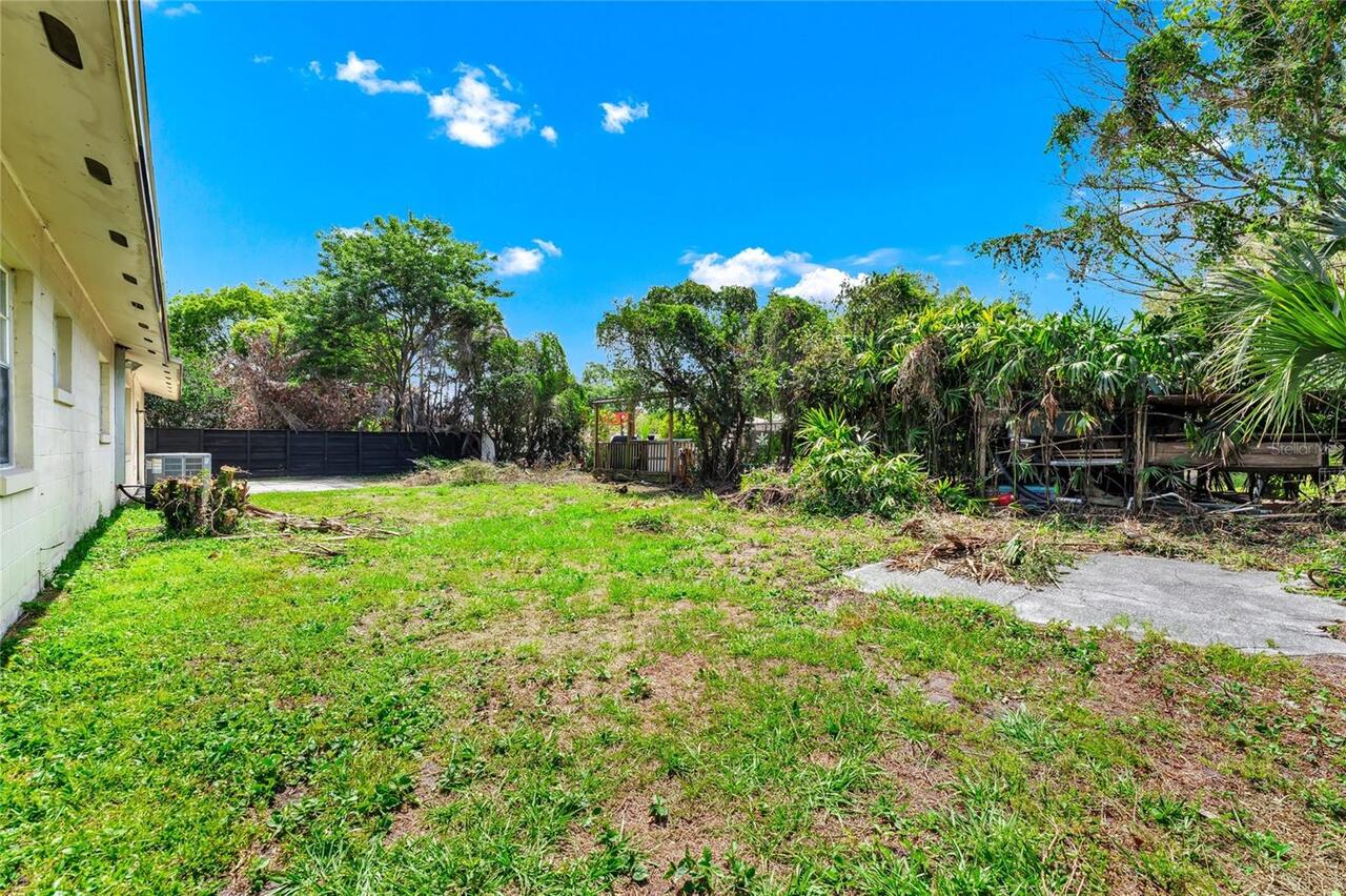 Listing Photo 34