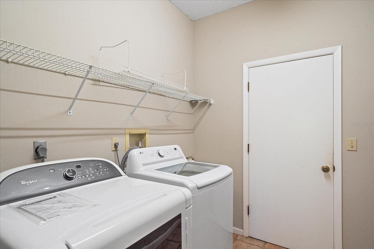 Listing Photo 14