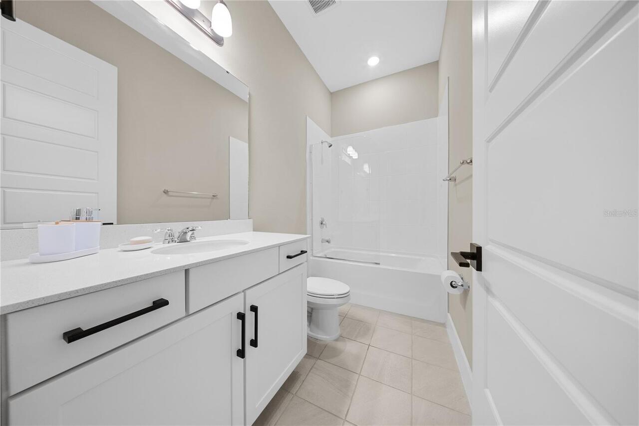 Listing Photo 14