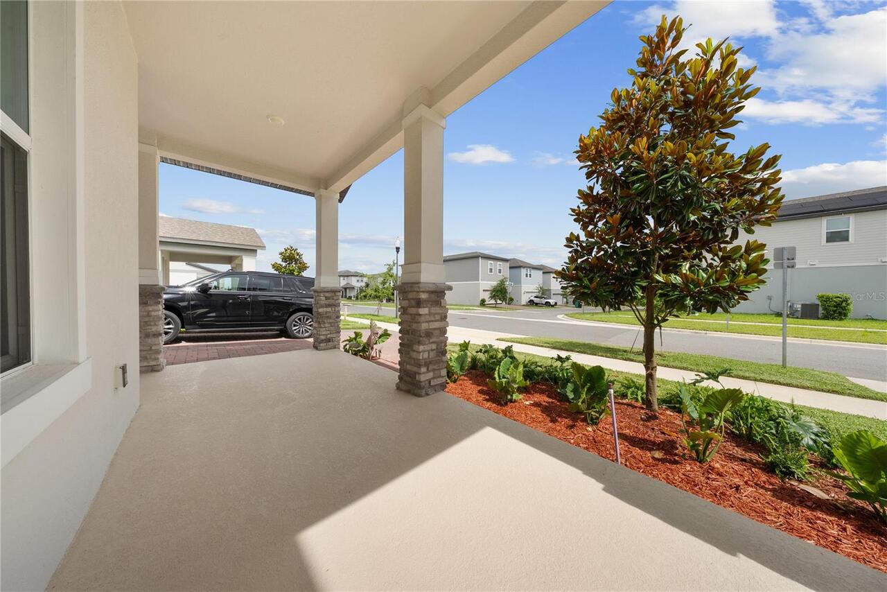 Listing Photo 9