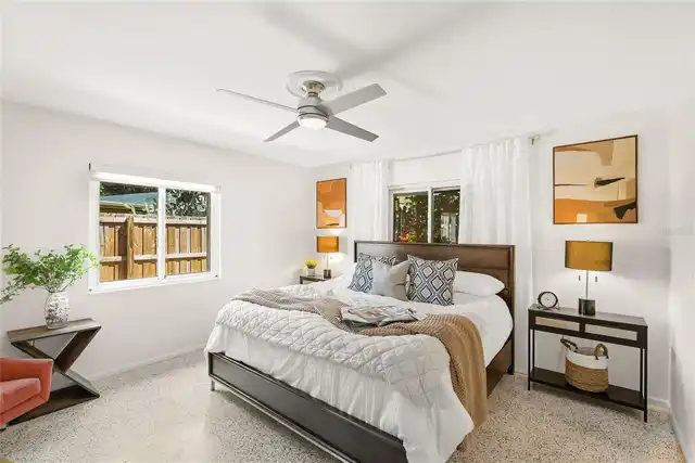 Listing Photo 18