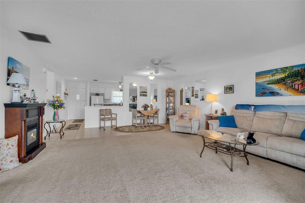Listing Photo 8