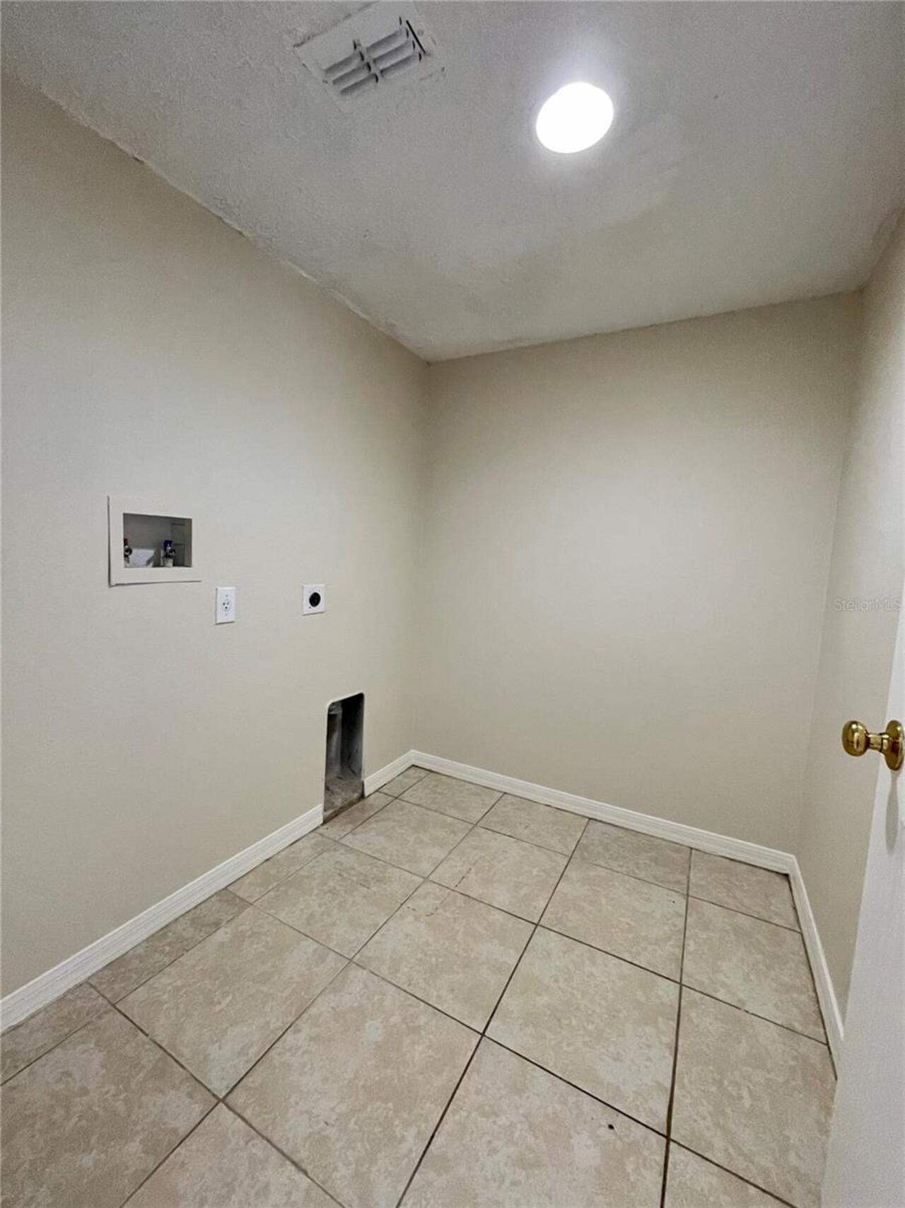 Listing Photo 24