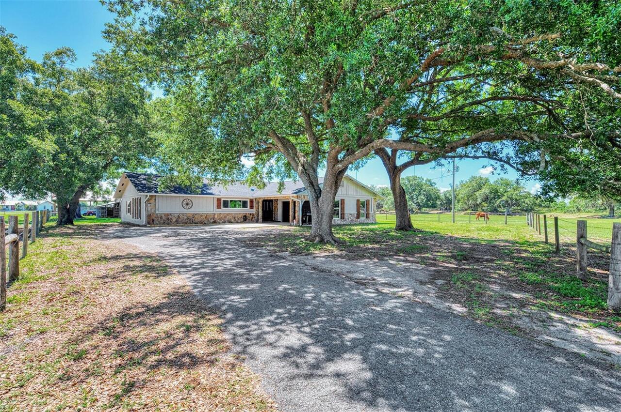 Arcadia Real Estate