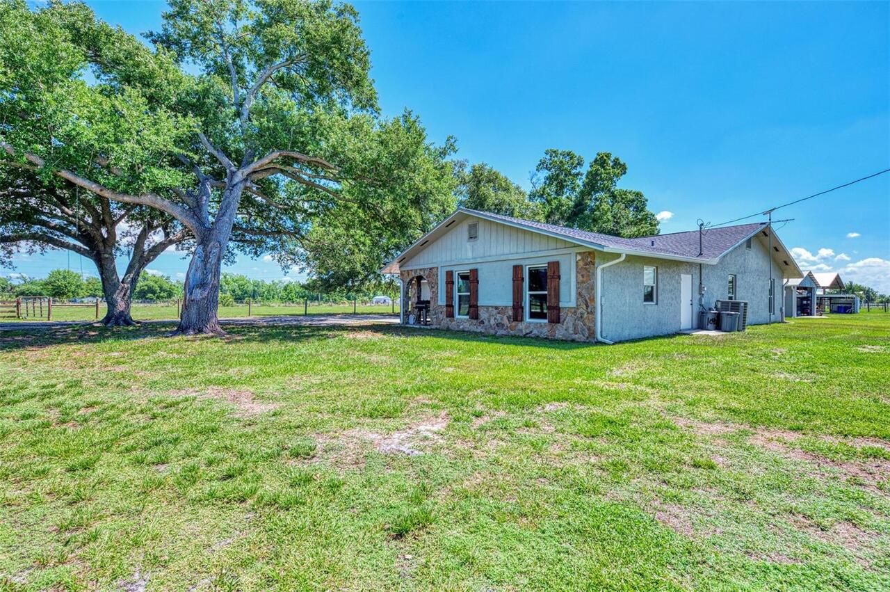 Listing Photo 8
