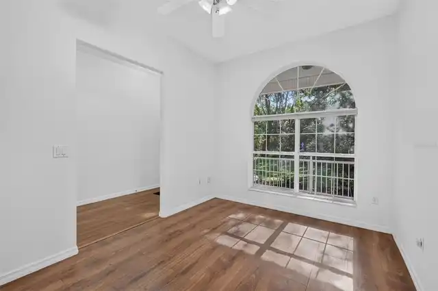 Listing Photo 7