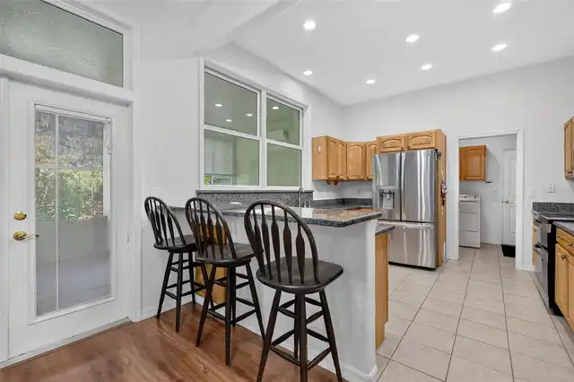 Listing Photo 17