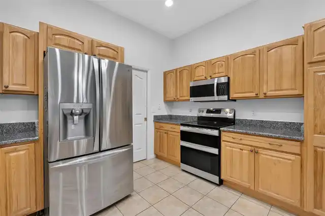 Listing Photo 19