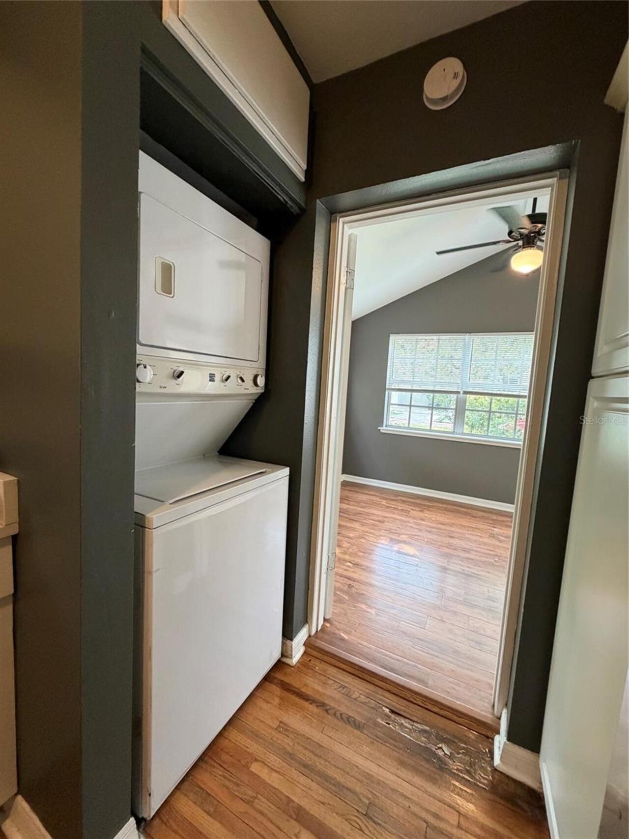 Listing Photo 12