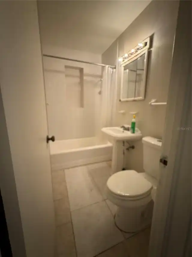 Listing Photo 20
