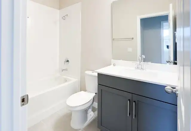 Listing Photo 18