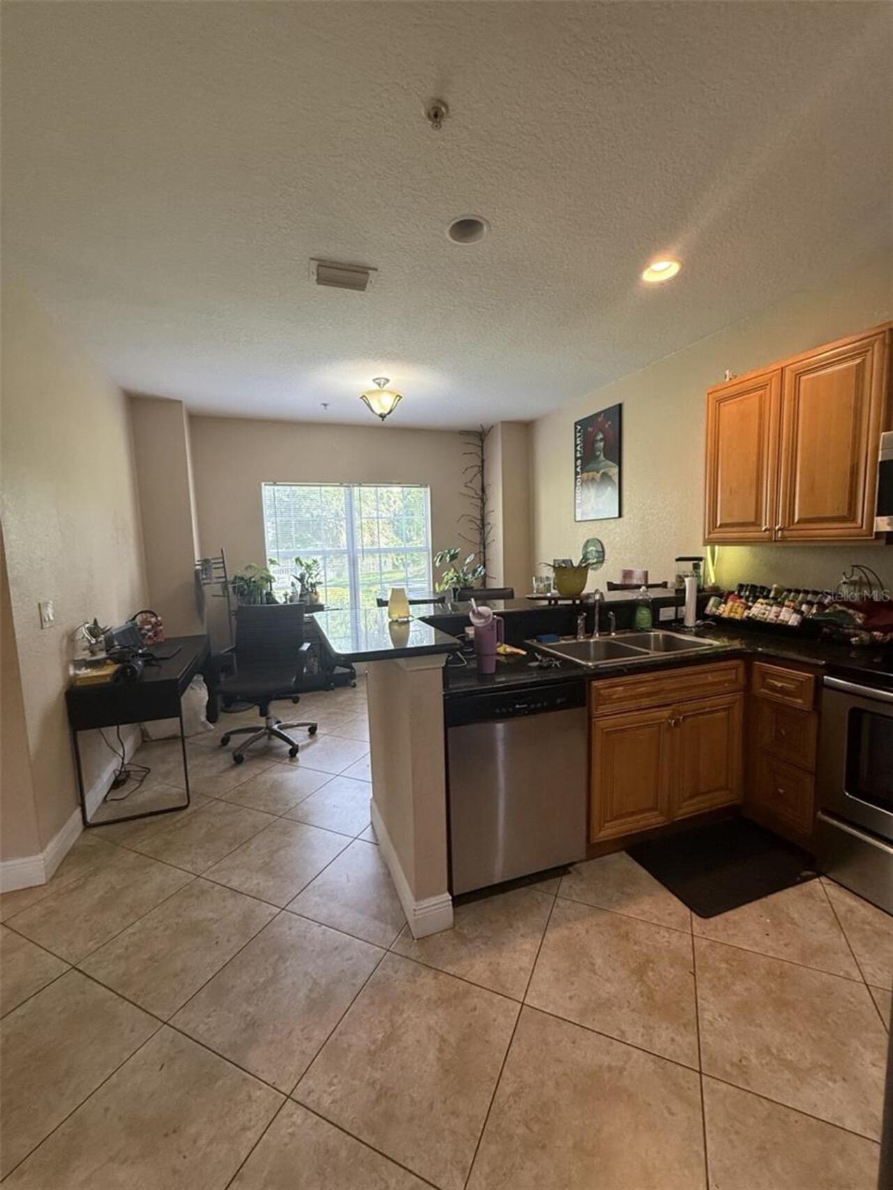 Listing Photo 6
