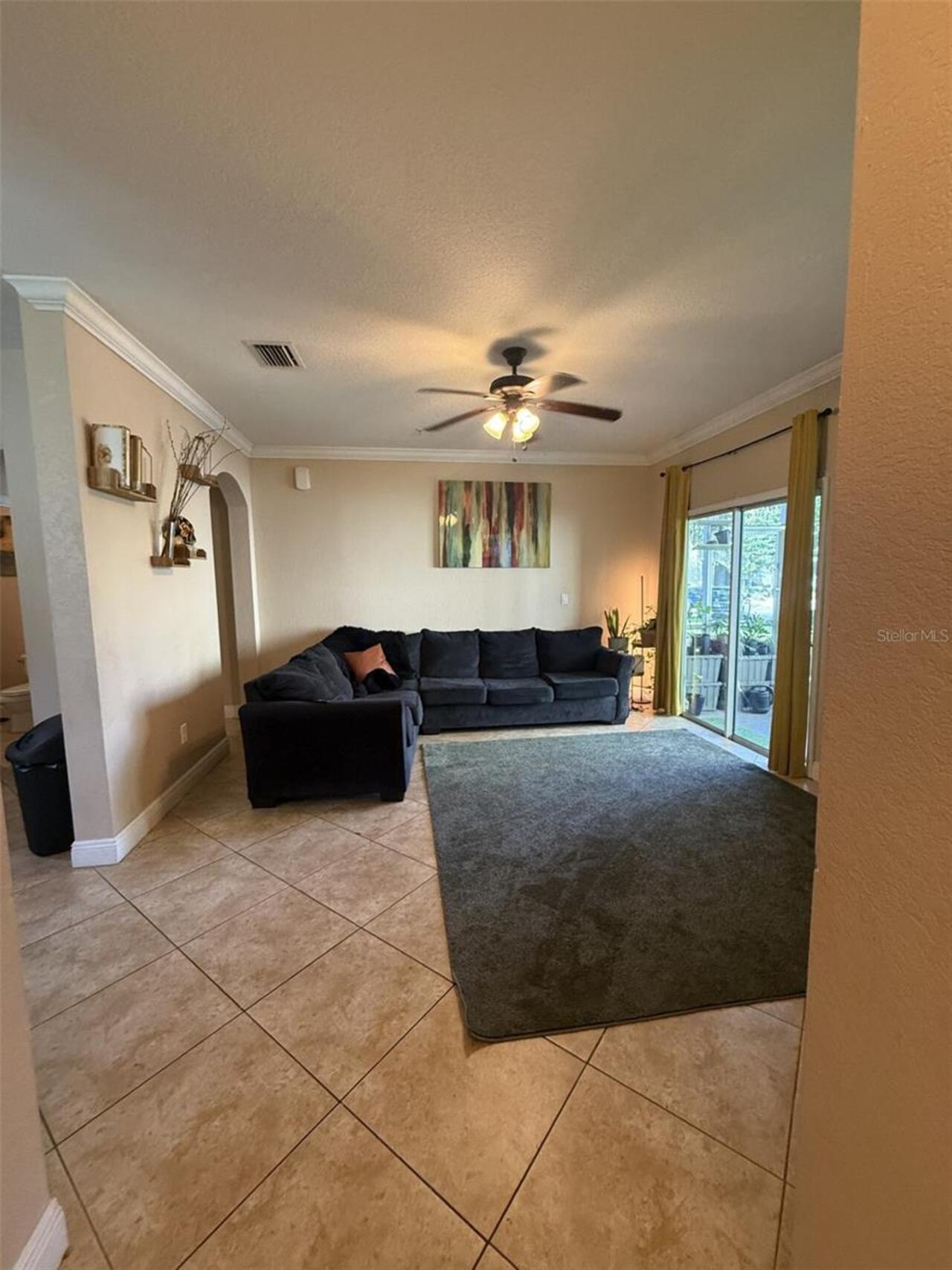 Listing Photo 12