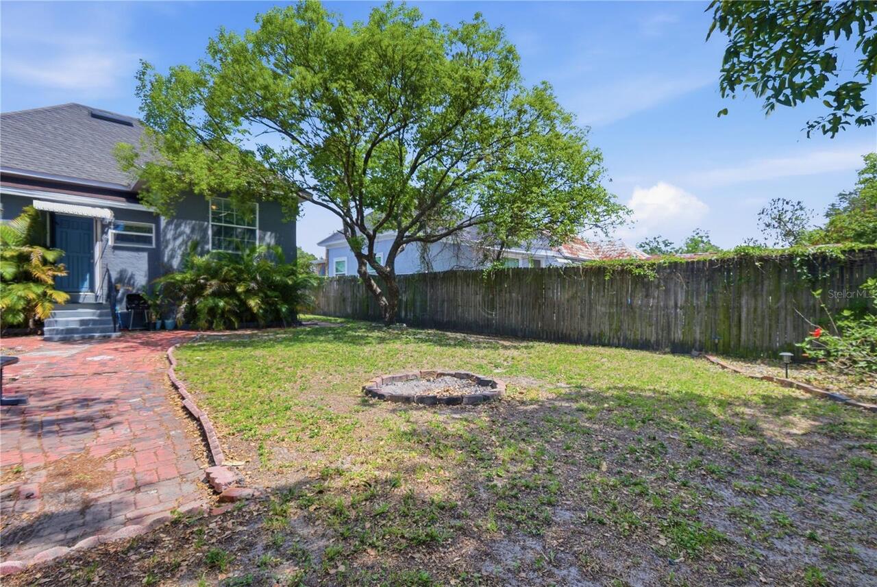 Listing Photo 24