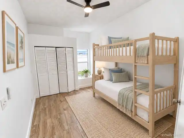 Listing Photo 12