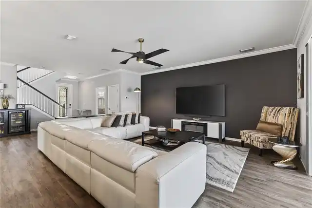 Listing Photo 19