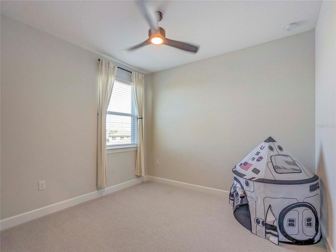 Listing Photo 28
