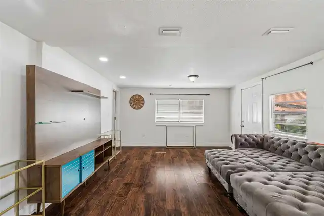 Listing Photo 13
