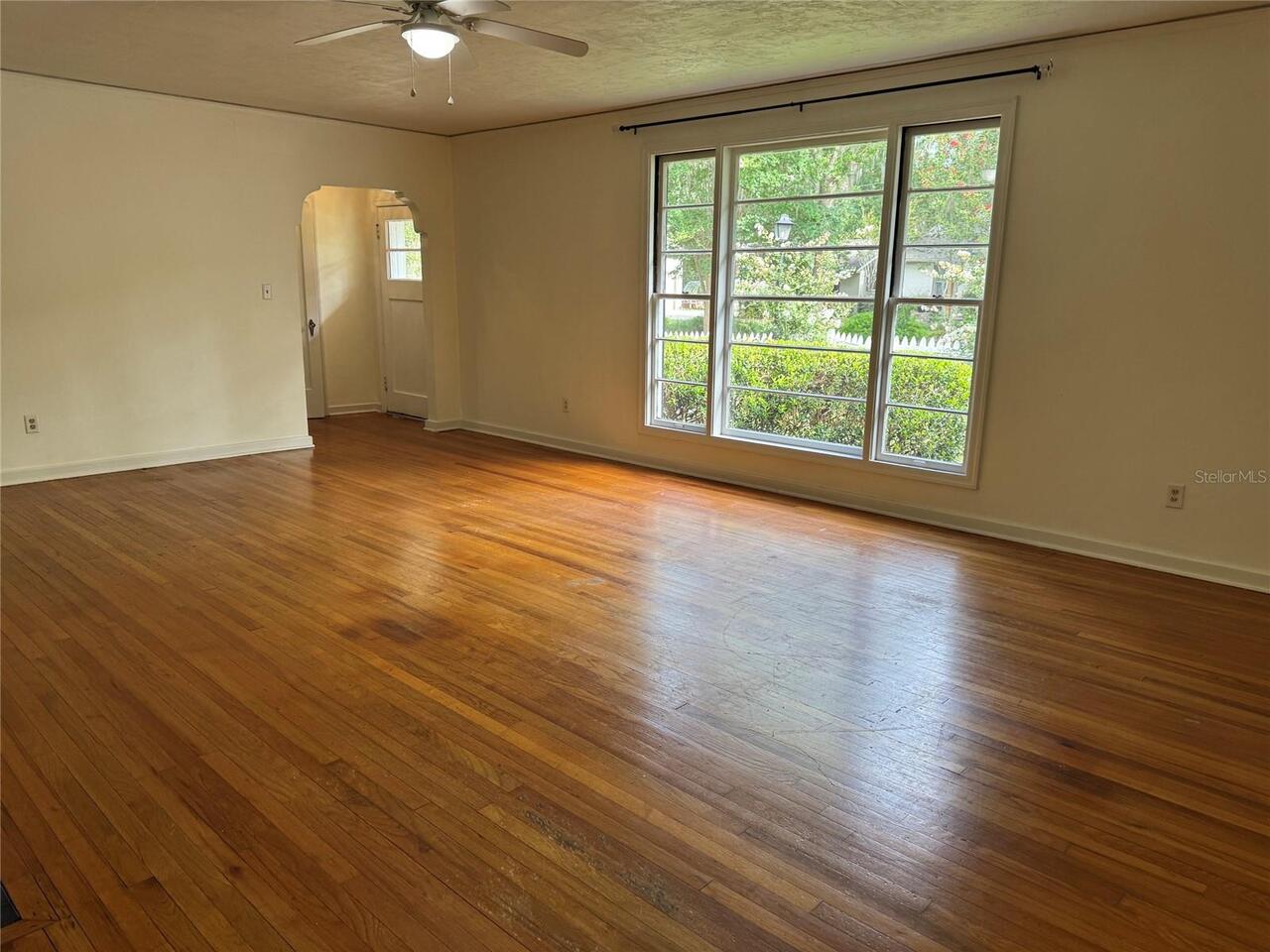 Listing Photo 7