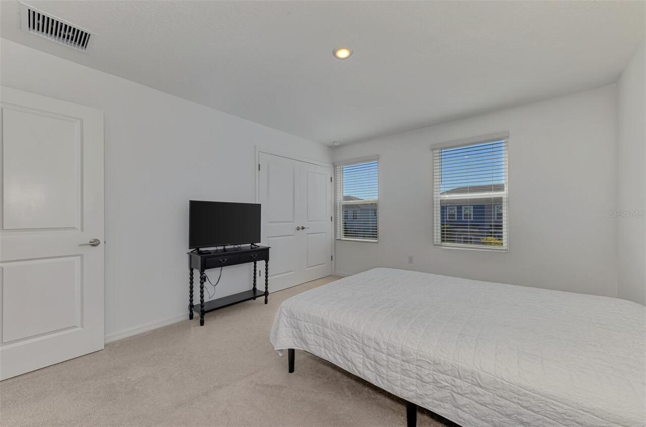 Listing Photo 24