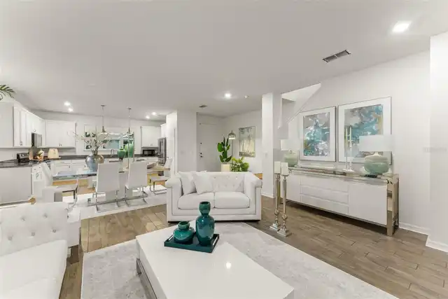 Listing Photo 8