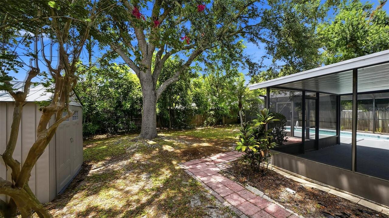 Listing Photo 37