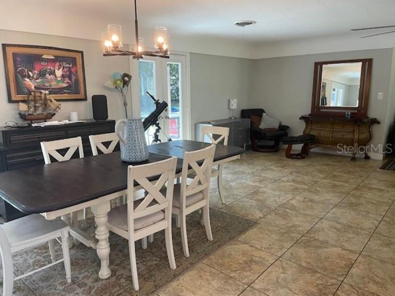 Listing Photo 8