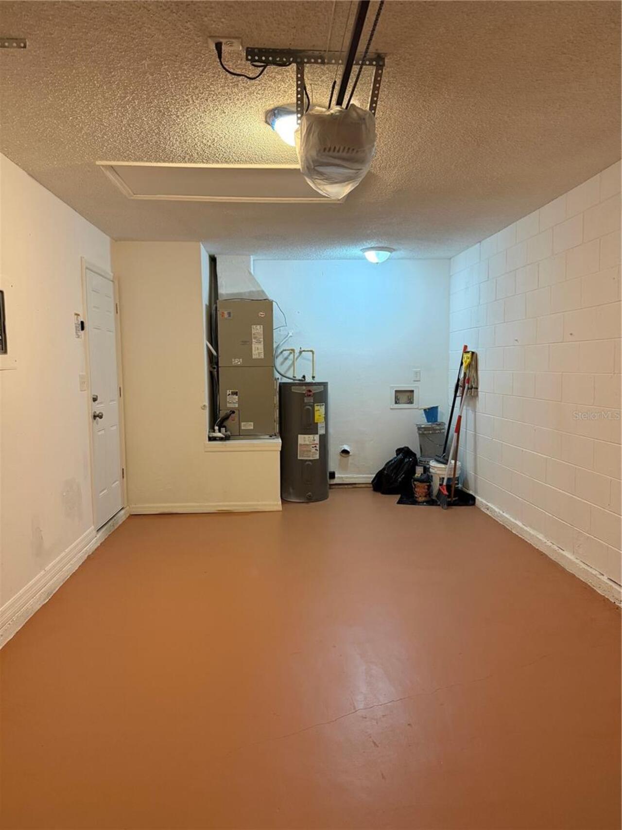 Listing Photo 17