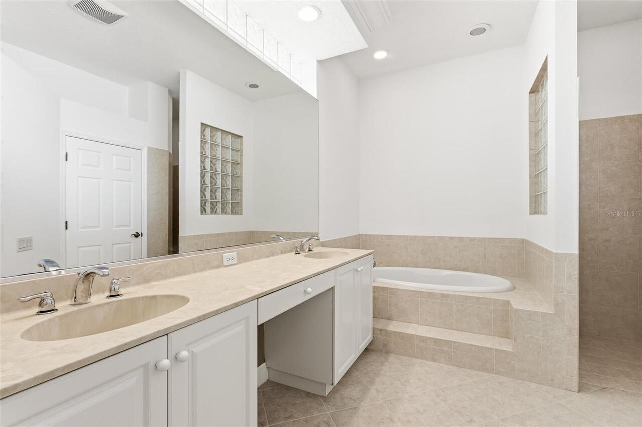 Listing Photo 33