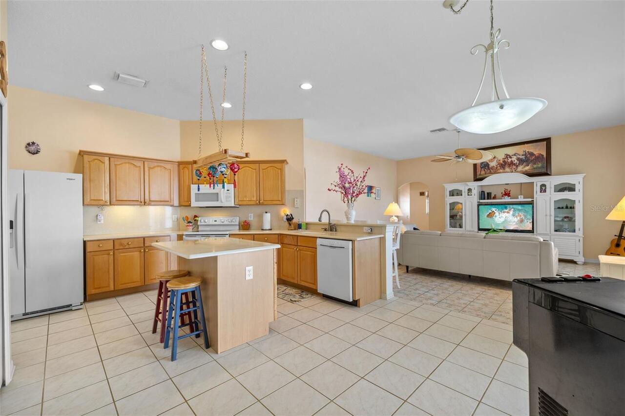 Listing Photo 15