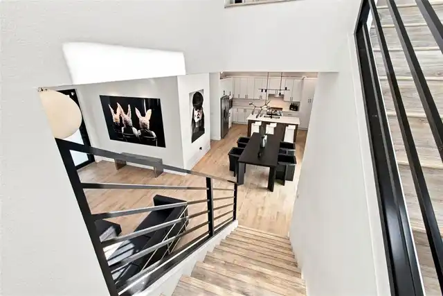 Listing Photo 22