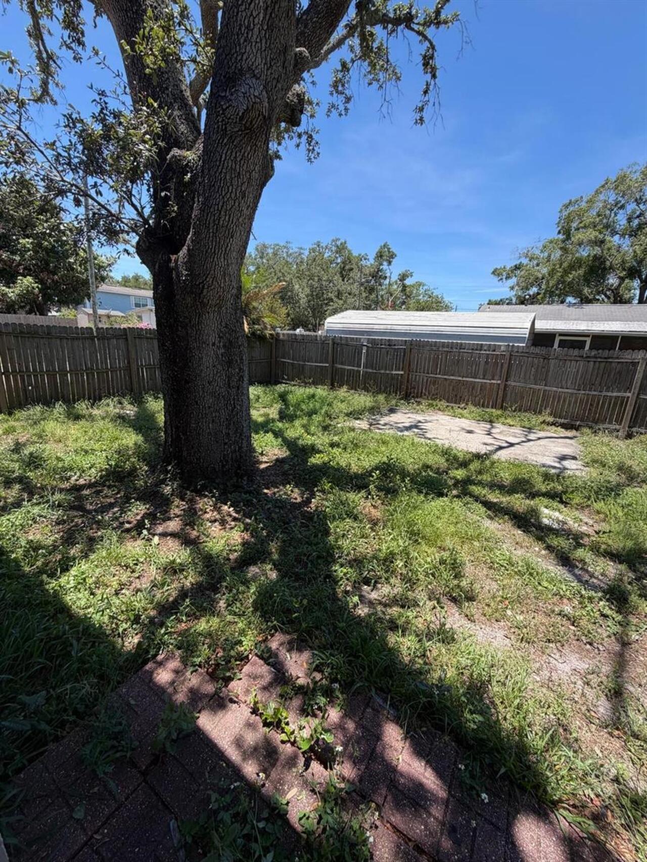 Listing Photo 15